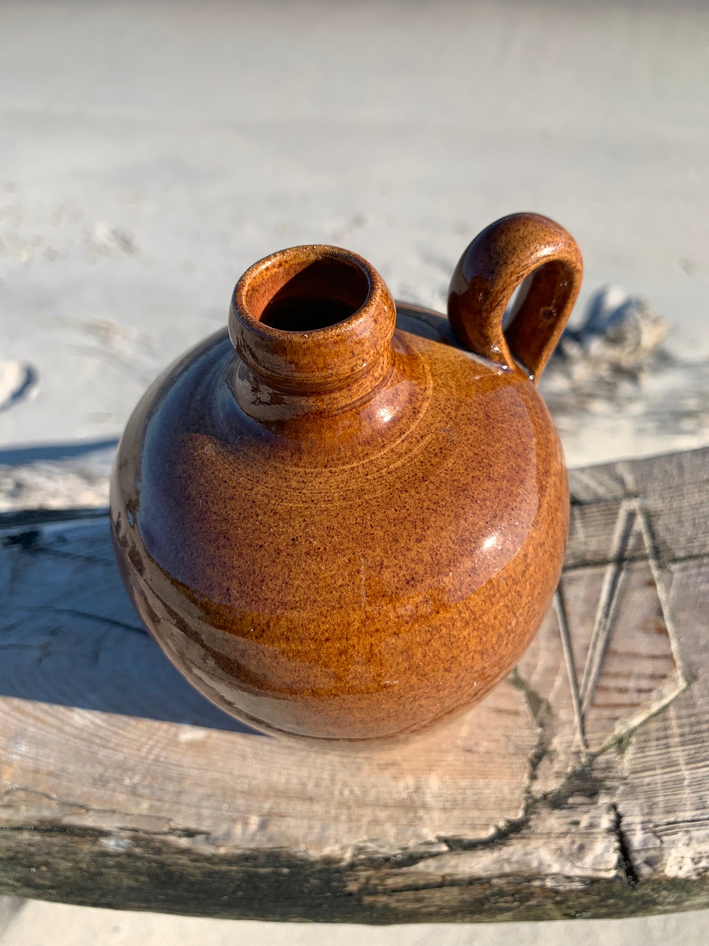 Keramik vase med hank