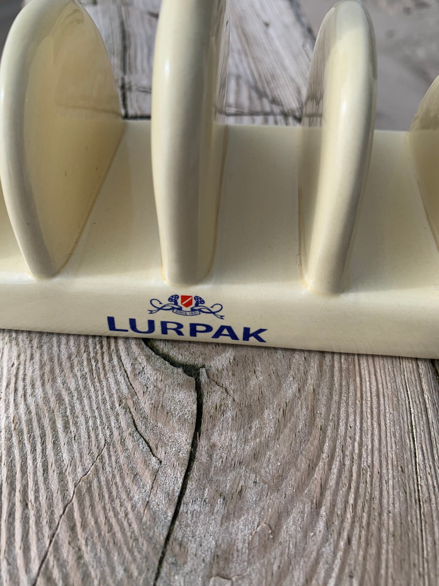 Lurpak toastholder