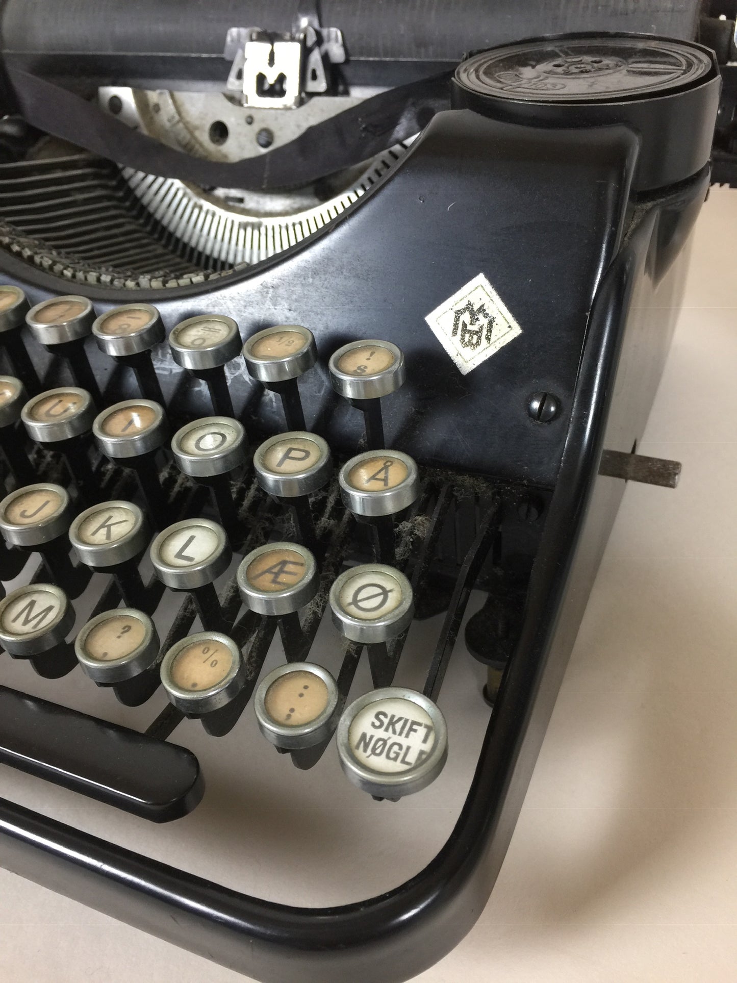 Skøn og dekorativ gammel skrivemaskine