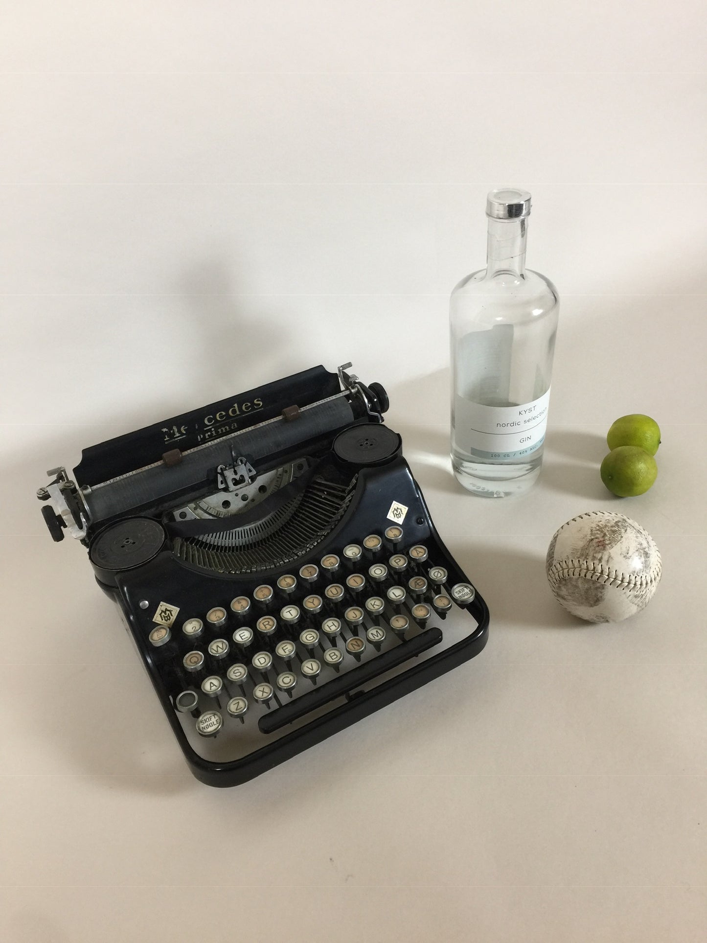 Skøn og dekorativ gammel skrivemaskine