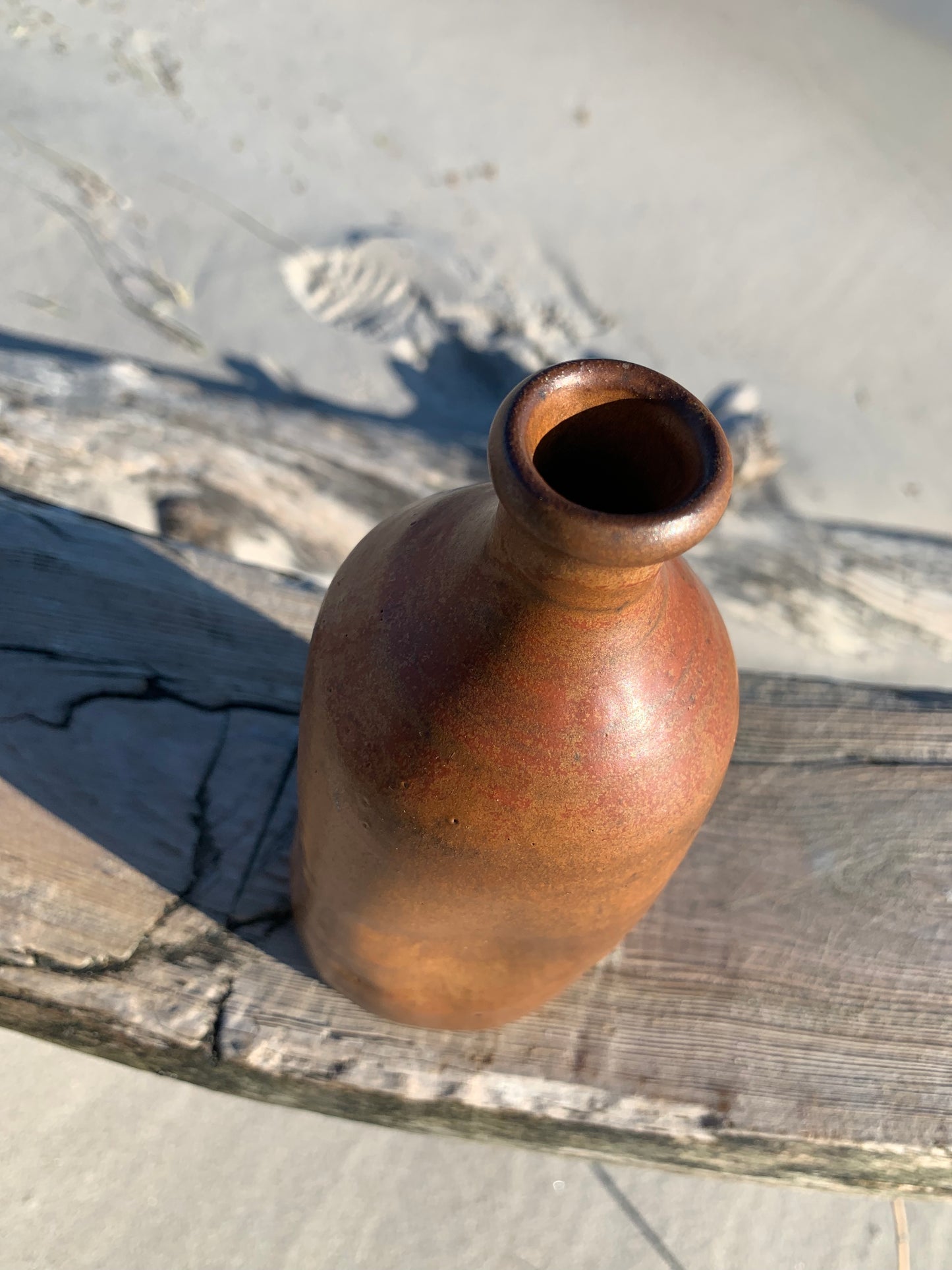 Keramik vase med sjov formgivning