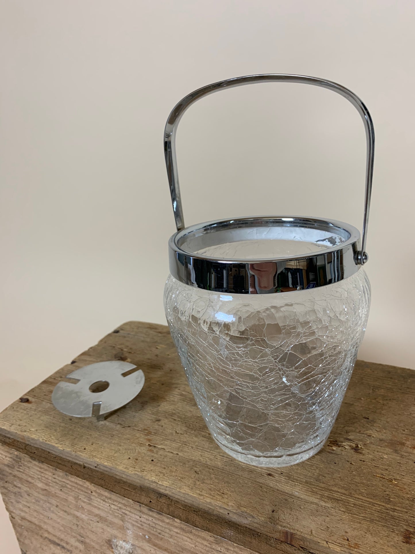 Isspand i glas med stålkant