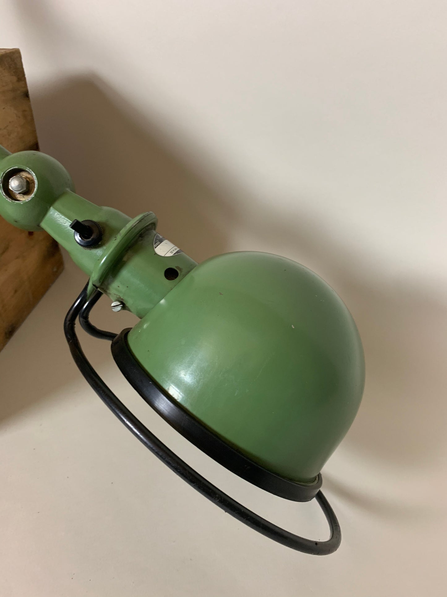 Jieldé lampe med 2 arme og bordbeslag - Grøn