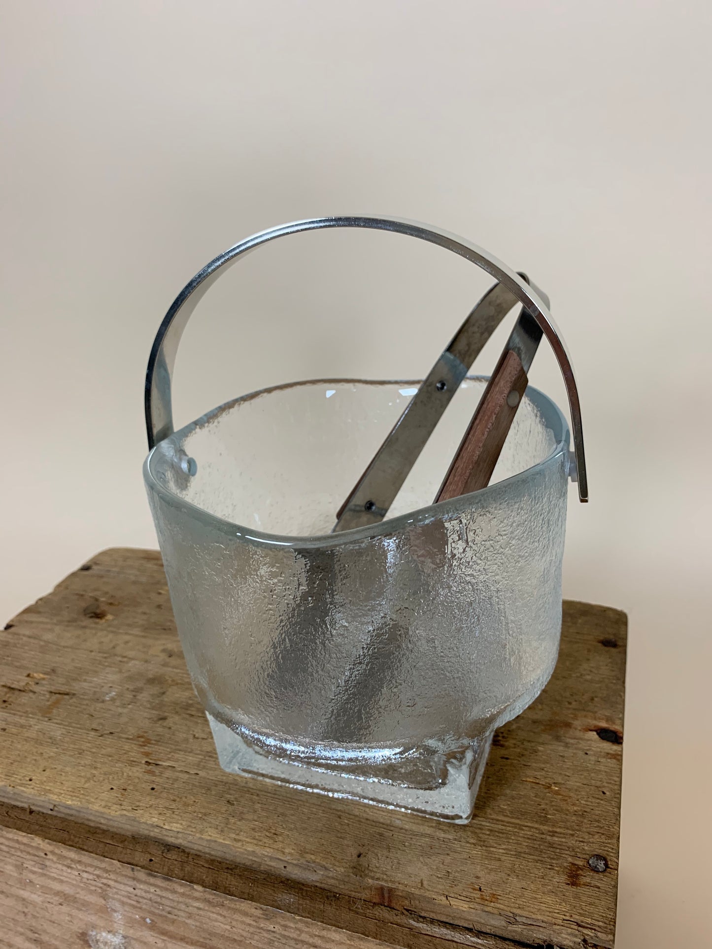 Glas isspand med hank