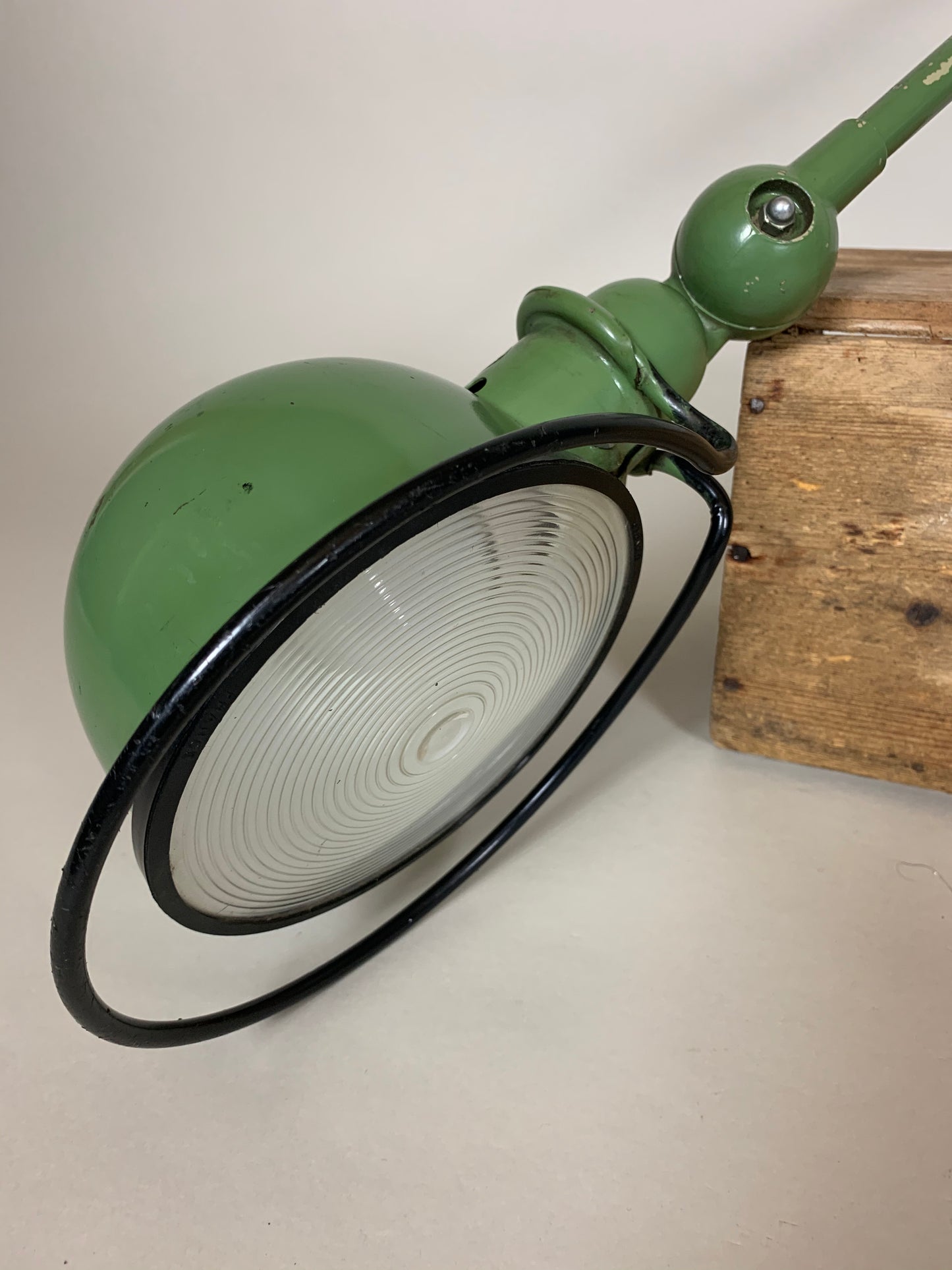 Jieldé lampe med 2 arme og bordbeslag - Grøn