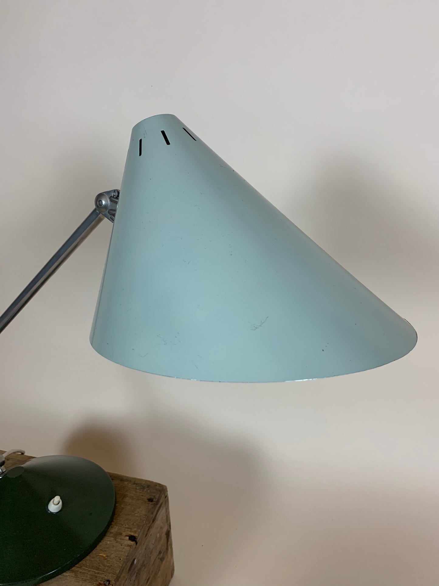 Fin og sjælden Hala lampe