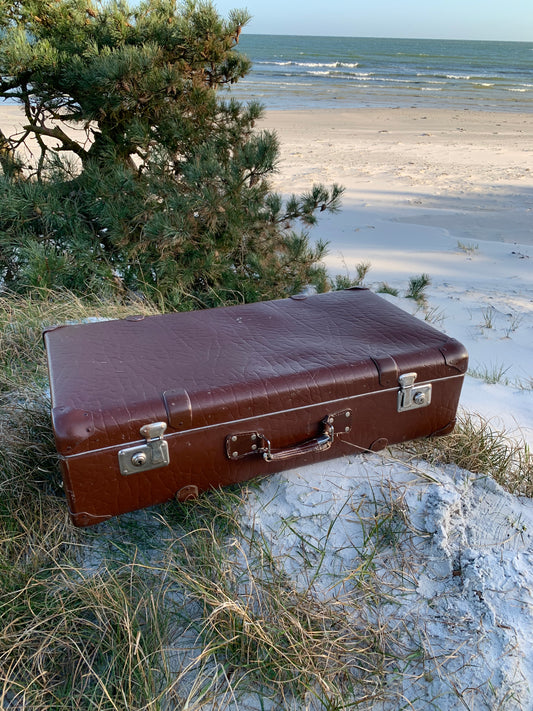 Stor brun kuffert