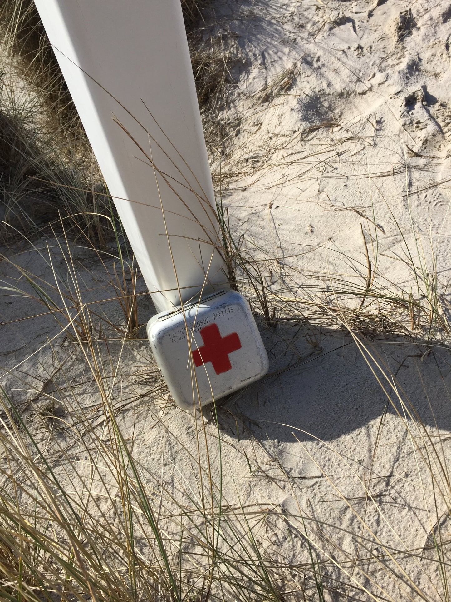 Røde Kors kasse (lille model)