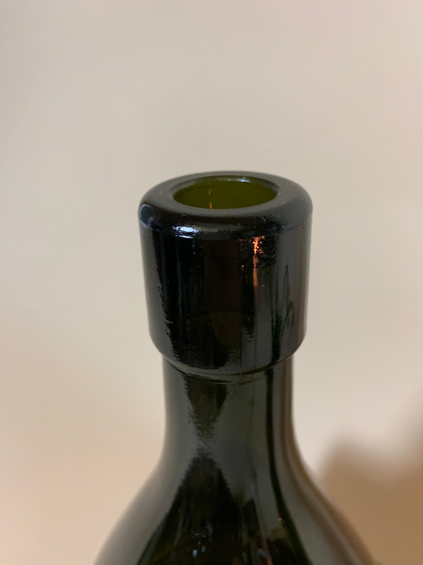 Mørk grøn flaske