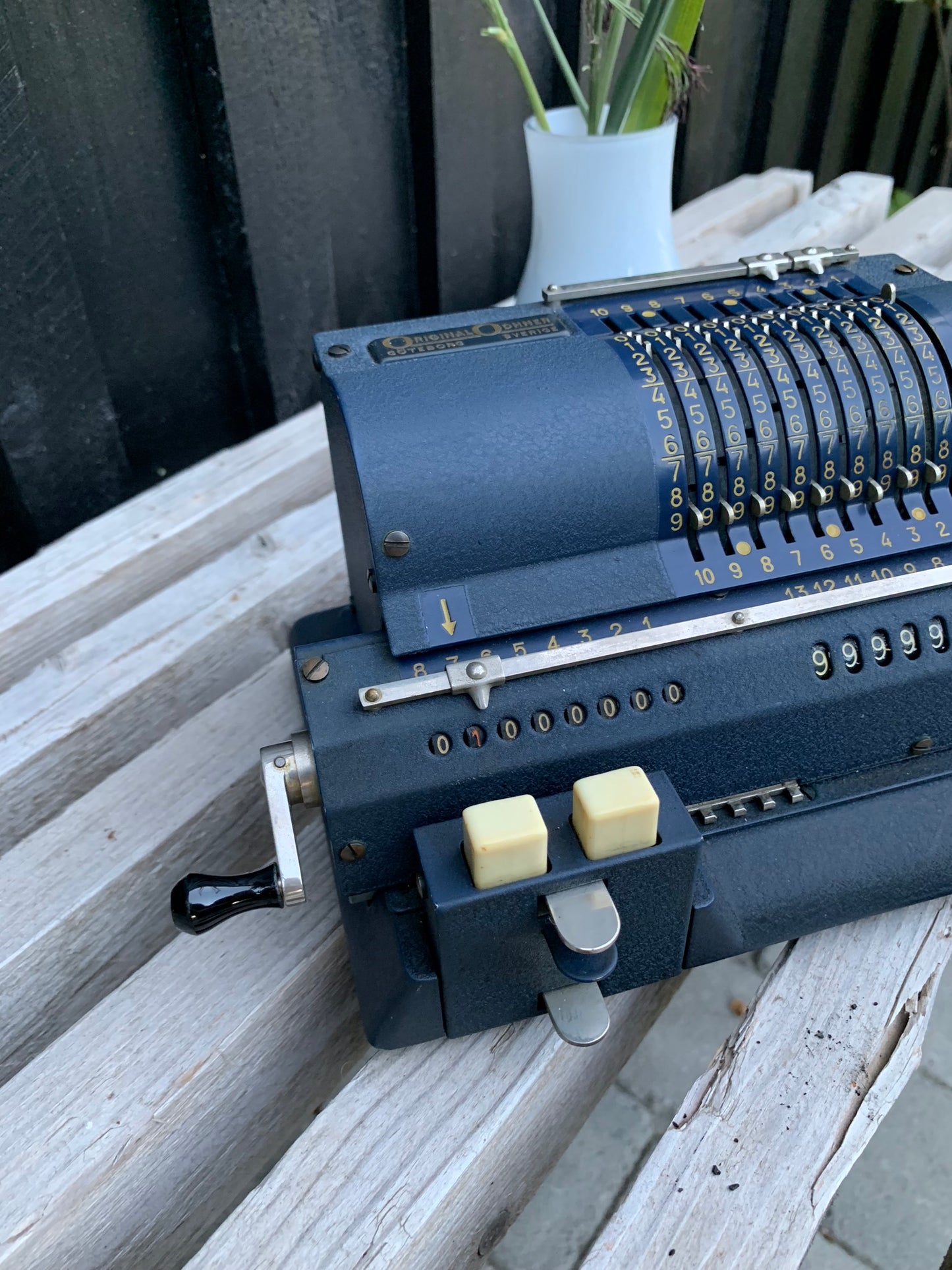 Skøn gammel mekanisk regnemaskine