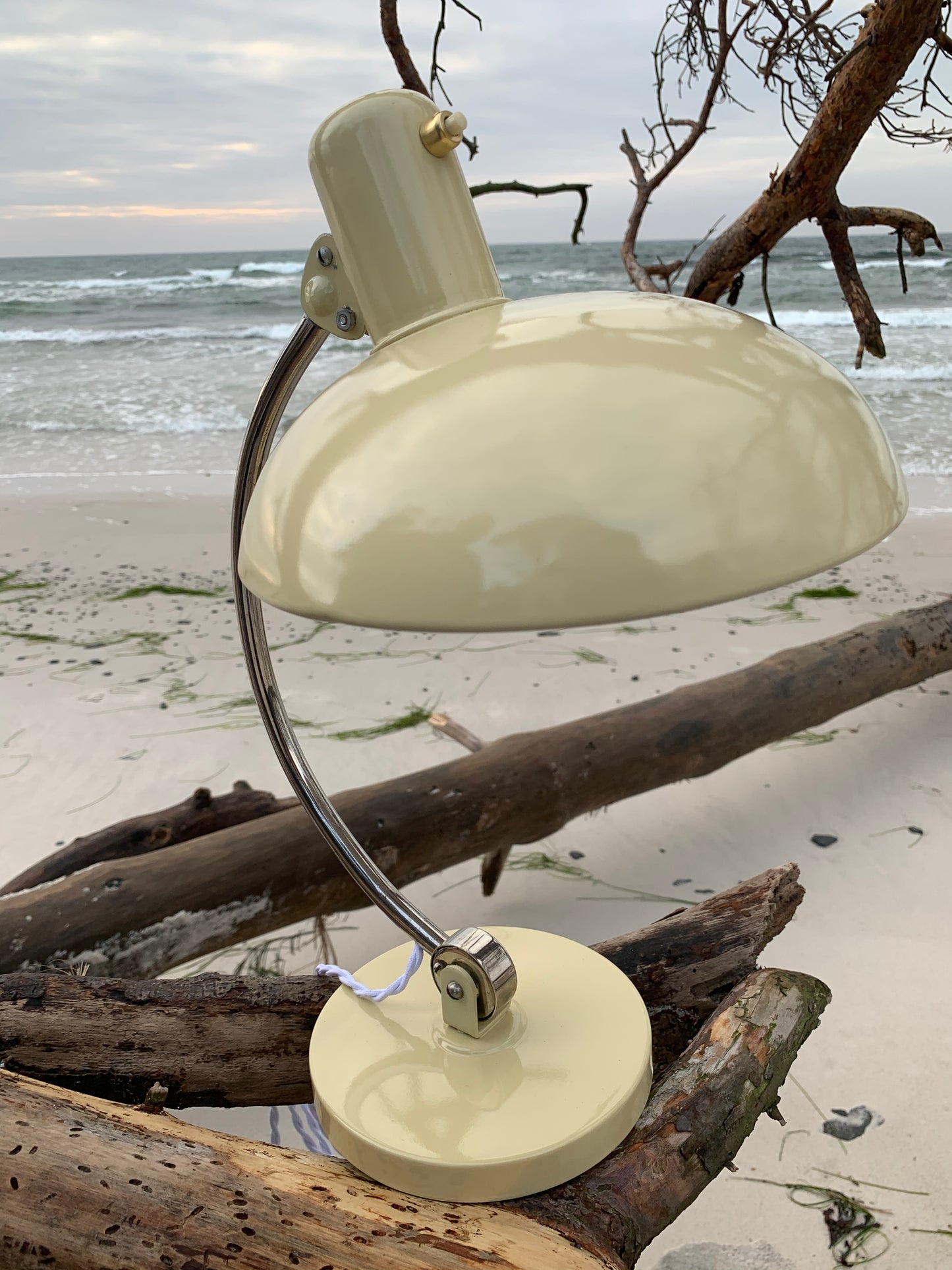 Koranda lampe designet af Christian Dell