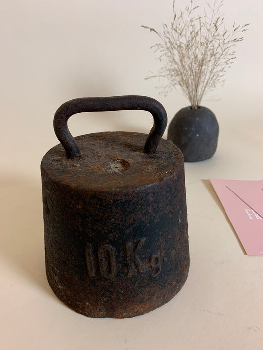 Lod 10 kg.